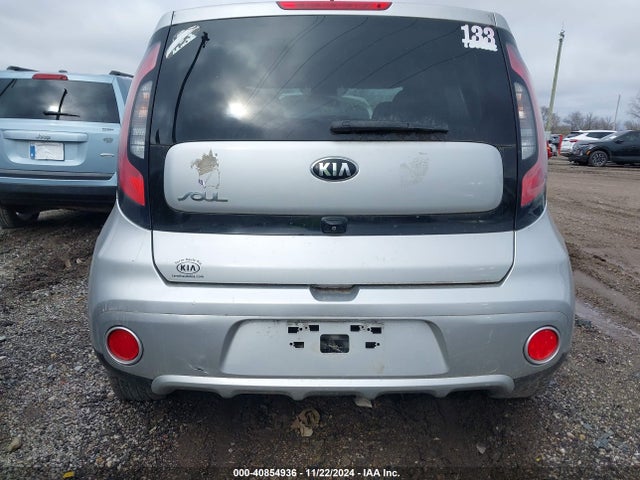 KIA SOUL + 2018 KNDJP3A57J7568489 Image 16