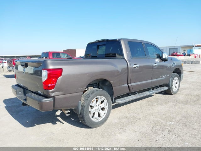 1N6BA1F27GN511445 Nissan Titan Xd Sl Diesel