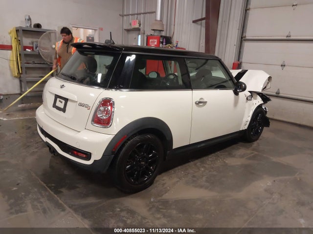 2012 MINI COOPER S WMWSV3C5XCT387336 Photo 3
