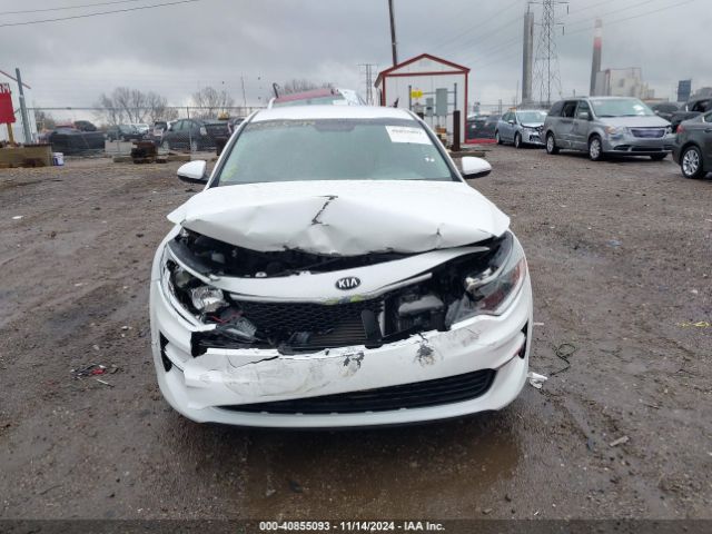 5XXGT4L15JG228111 KIA Optima Lx Turbo