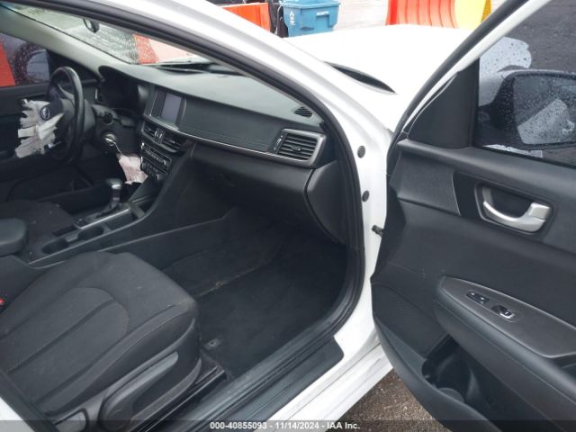 5XXGT4L15JG228111 KIA Optima Lx Turbo
