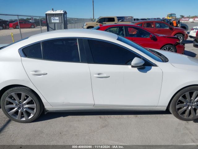 3MZBPAAL1KM112628 Mazda Mazda3 Select Package