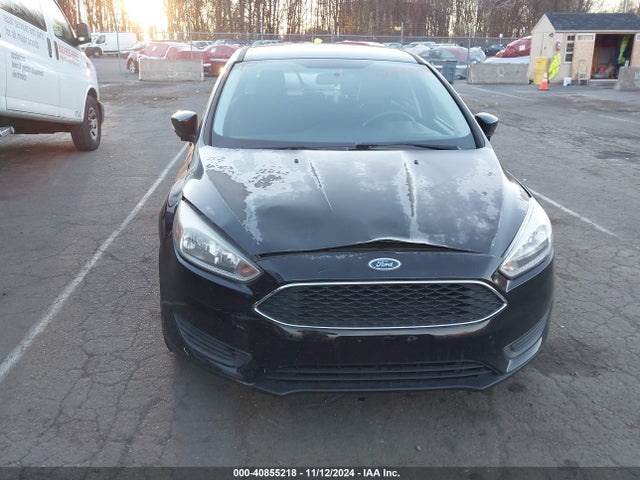 Ford FOCUS SE 2017 1FADP3K20HL335546 Image 12