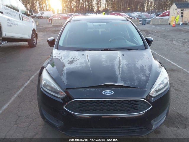 Ford FOCUS SE 2017 1FADP3K20HL335546 Image 6