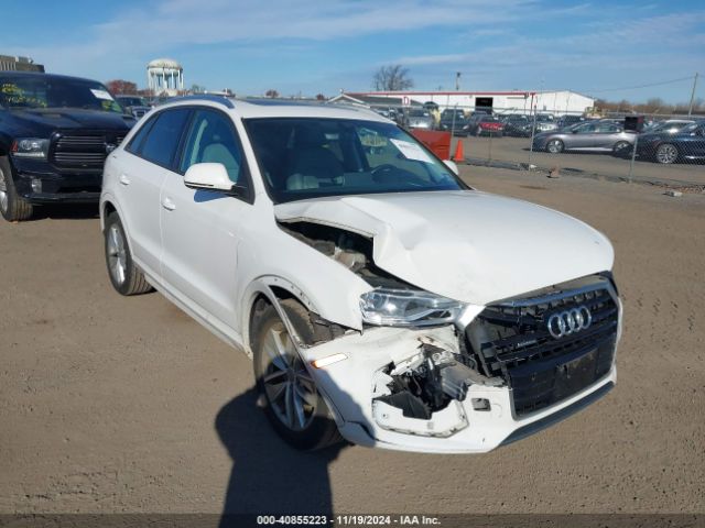 WA1ECCFS3HR014323 Audi Q3 2.0t Premium