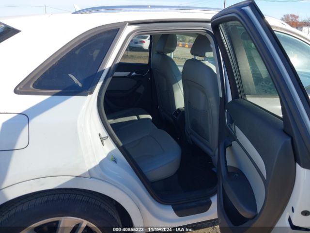 WA1ECCFS3HR014323 Audi Q3 2.0t Premium