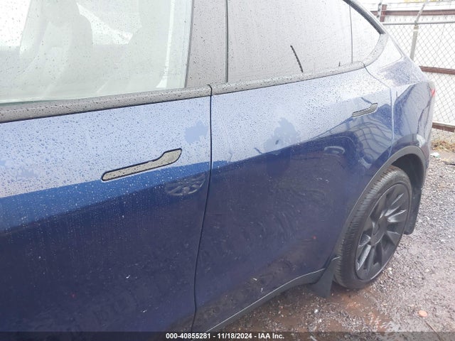 2023 TESLA MODEL Y 7SAYGDEE6PF811617 Photo 5
