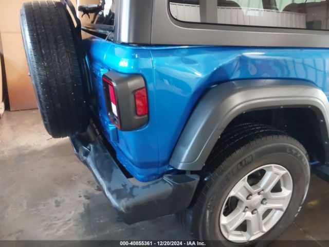 1C4HJXAG7MW821538 Jeep Wrangler Sport S 4x4