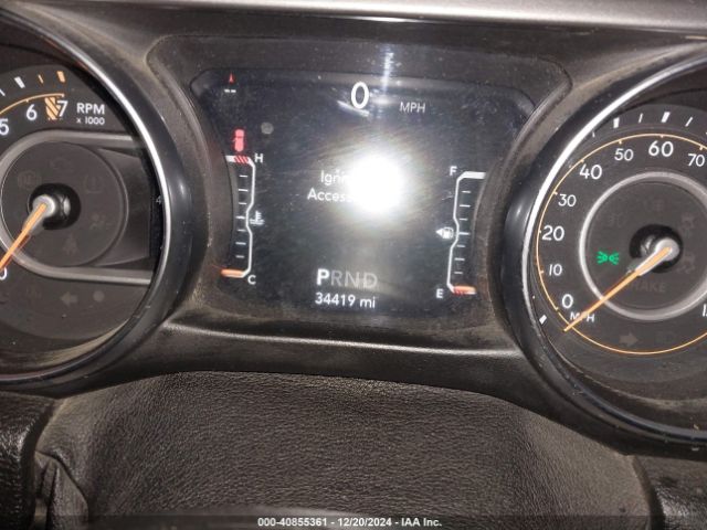 1C4HJXAG7MW821538 Jeep Wrangler Sport S 4x4