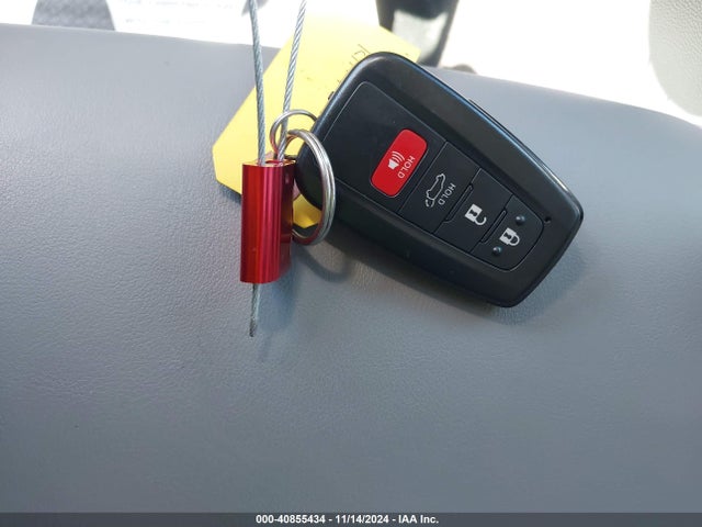 Toyota Rav4 Xle Premium 2024 2T3C1RFV3RW337448 Image 11