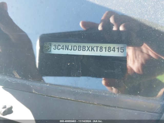 3C4NJDBBXKT818415 Jeep Compass Latitude 4x4