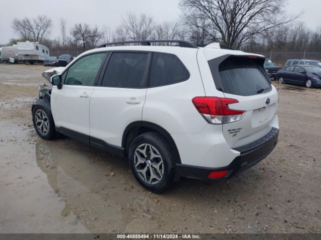 JF2SKAECXKH467508 Subaru Forester Premium