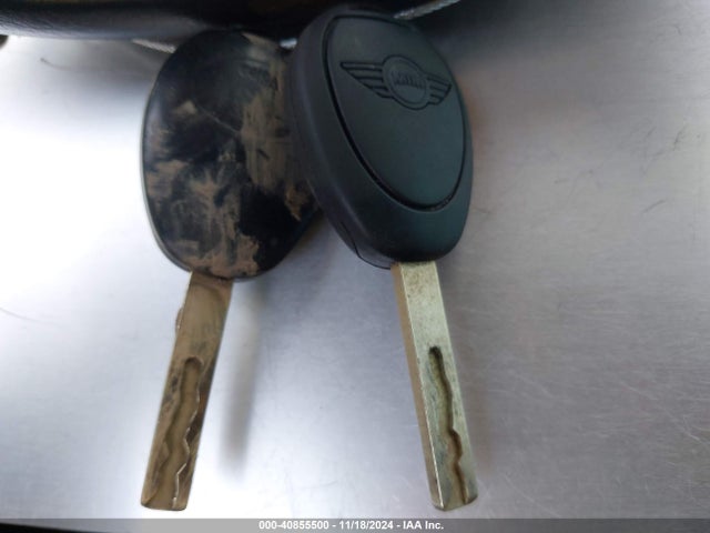 2003 MINI COOPER S WMWRE33403TD60770 Photo 10