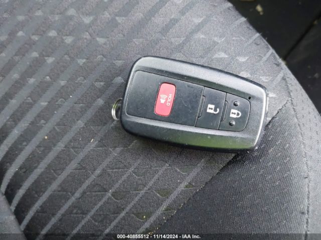JTDKBRFU6H3045424 Toyota Prius Two