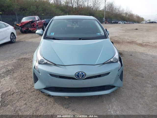 JTDKBRFU6H3045424 Toyota Prius Two