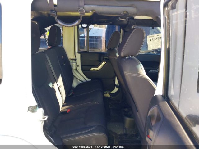 1C4BJWEGXEL195786 Jeep Wrangler Unlimited Sahara