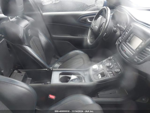 1C3CCCBG5FN527287 Chrysler 200 S