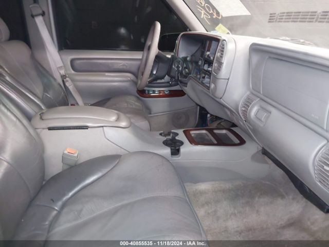 1999 CHEVROLET TAHOE 1GNEC13R7XR117746 Photo 4