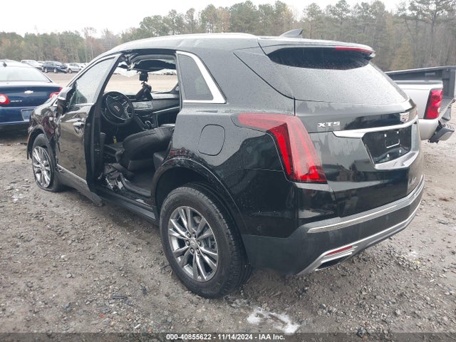 2023 CADILLAC XT5 1GYKNCRS7PZ123522 Photo 2