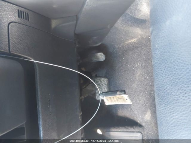 JTMNFREV7JJ728990 Toyota RAV4 SE