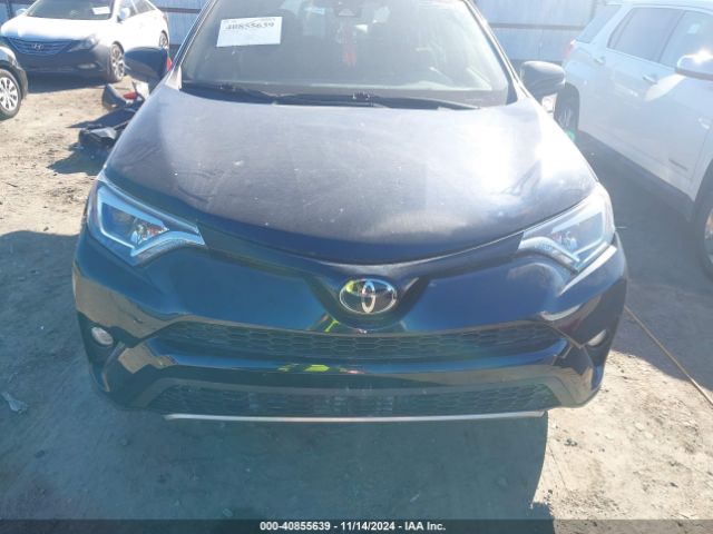JTMNFREV7JJ728990 Toyota RAV4 SE