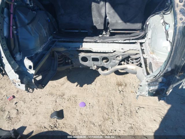 JTMNFREV7JJ728990 Toyota RAV4 SE