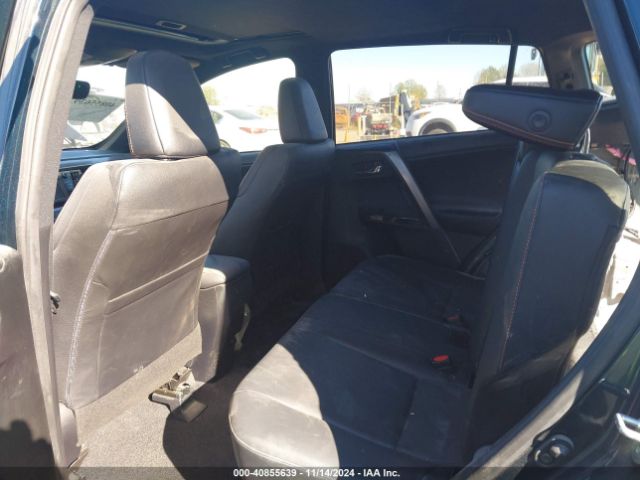 JTMNFREV7JJ728990 Toyota RAV4 SE