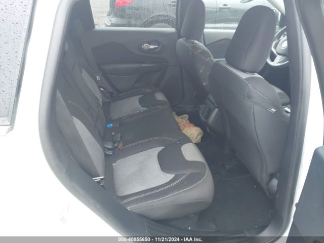 1C4PJMCBXEW203207 Jeep Cherokee Latitude