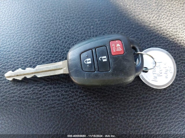 Toyota RAV4 LE 2016 2T3ZFREVXGW236370 Image 11