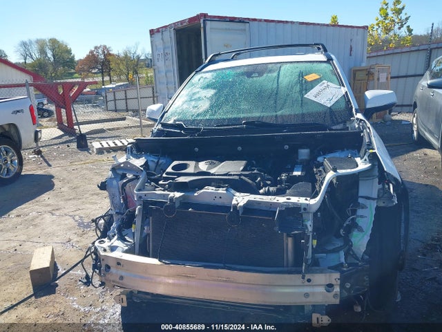 Toyota Rav4 Xle 2019 2T3P1RFV5KW024571 Image 13