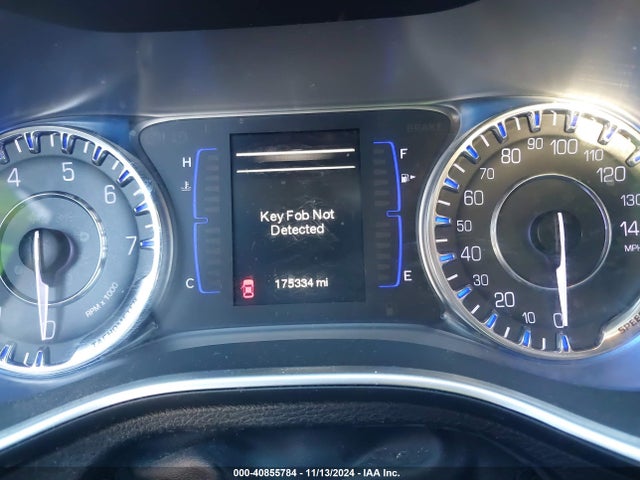 1C3CCCAB1FN712782 Chrysler 200 Limited