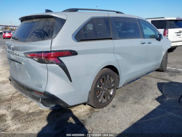 5TDDRKEC6PS156167 Toyota Sienna Xse