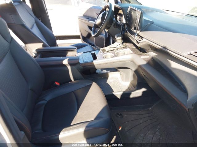 5TDDRKEC6PS156167 Toyota Sienna Xse