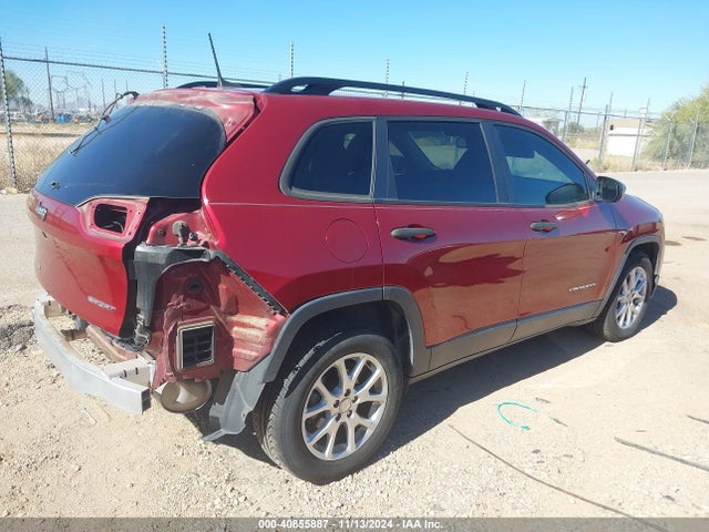 1C4PJLAB3GW362599 Jeep Cherokee Sport
