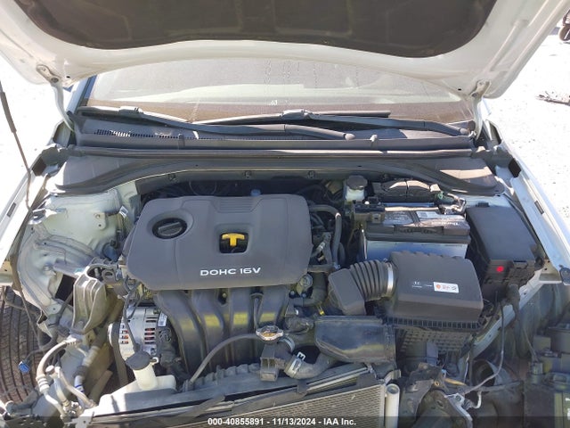 40855891 :رقم المزاد ، 5NPD84LFXJH400069 vin ، 2018 Hyundai Elantra Sel مزاد بيع