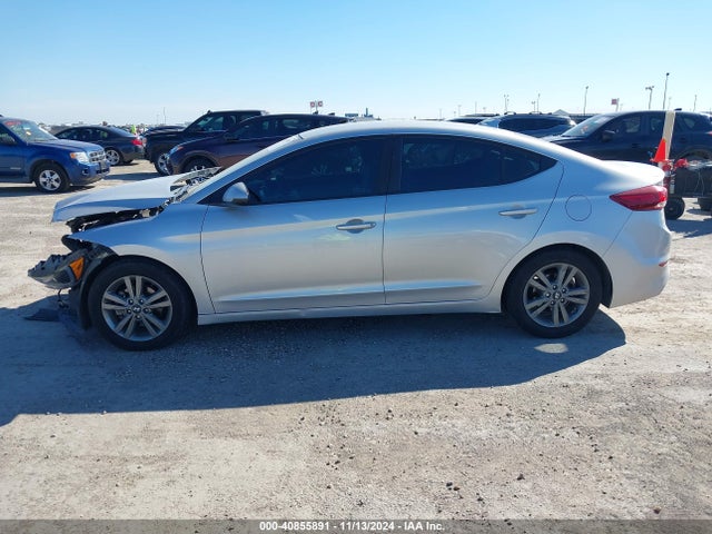 40855891 :رقم المزاد ، 5NPD84LFXJH400069 vin ، 2018 Hyundai Elantra Sel مزاد بيع