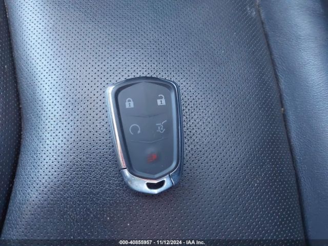 1GYKNDRS9HZ261571 Cadillac XT5 LUXURY
