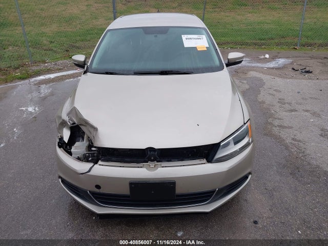 3VW3L7AJ9EM233056 Volkswagen Jetta 2.0l Tdi