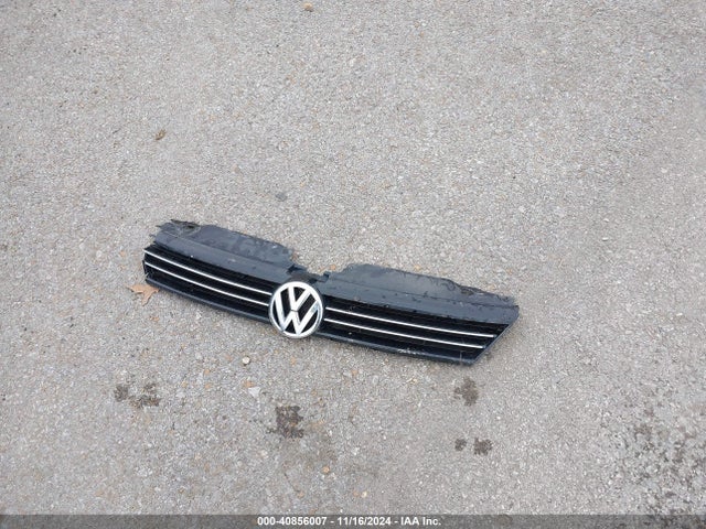 3VW3L7AJ9EM233056 Volkswagen Jetta 2.0l Tdi