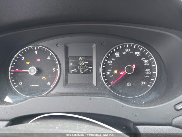 3VW3L7AJ9EM233056 Volkswagen Jetta 2.0l Tdi