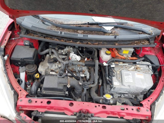 JTDKDTB38E1562168 Toyota Prius C Two