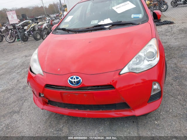 JTDKDTB38E1562168 Toyota Prius C Two