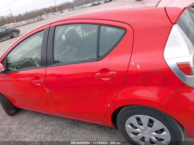 JTDKDTB38E1562168 Toyota Prius C Two