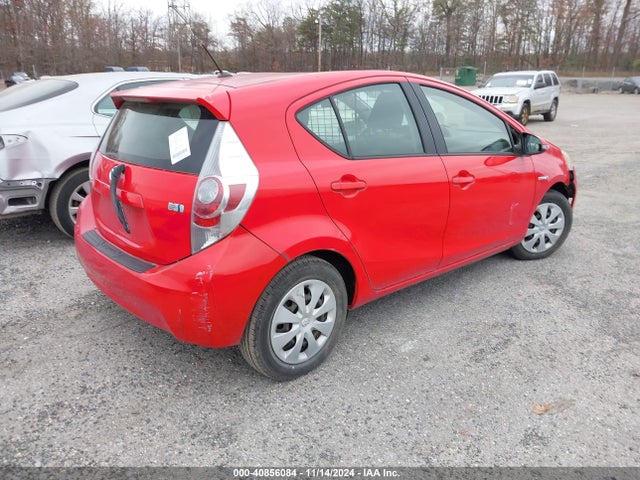 JTDKDTB38E1562168 Toyota Prius C Two