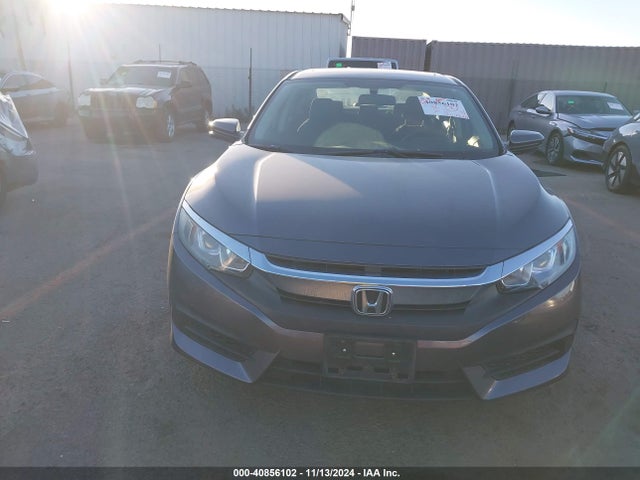 Honda CIVIC EX 2018 2HGFC2F76JH531767 Image 12