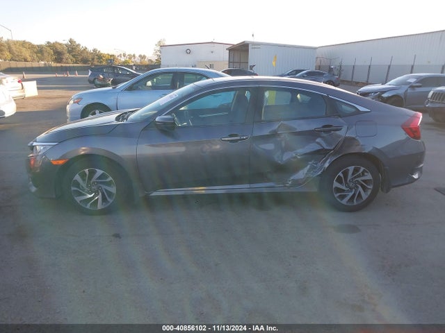Honda CIVIC EX 2018 2HGFC2F76JH531767 Image 14