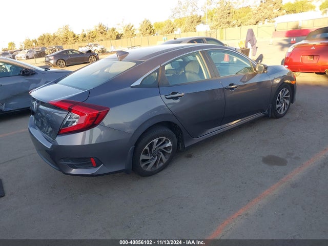 Honda CIVIC EX 2018 2HGFC2F76JH531767 Image 4