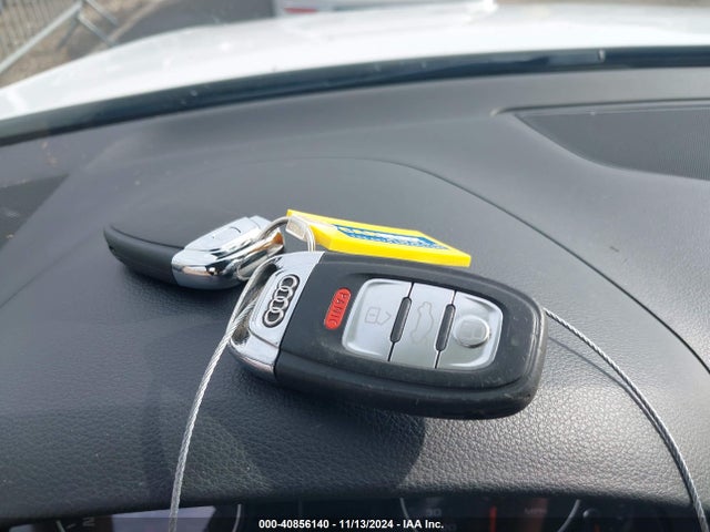 Audi Q5 2.0t Premium 2014 WA1CFAFP0EA009203 Image 11