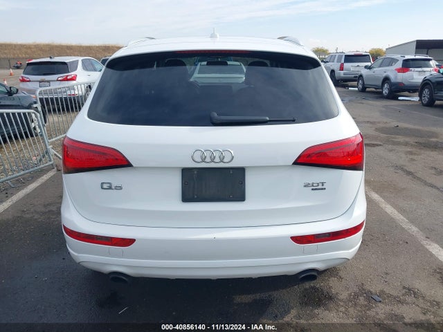 Audi Q5 2.0t Premium 2014 WA1CFAFP0EA009203 Image 16