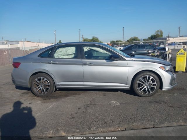 3VWBM7BU2PM023838 Volkswagen Jetta 1.5t Sport